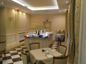 Andreola Central Hotel