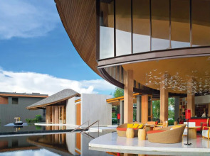 Renaissance Phuket Resort & Spa