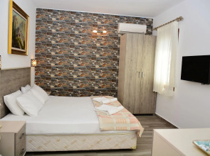 Queen Boutique Hotel