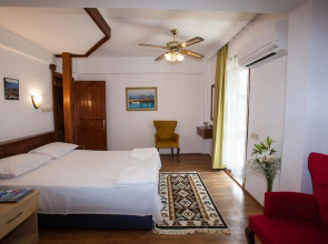 Papermoon Hotel & Apartments