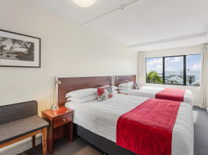 The Parnell Hotel & Conference Centre