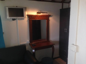 Blu Brezza Marine Hotel