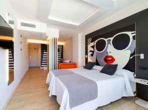 Отель THB Naeco Ibiza - Adults Only