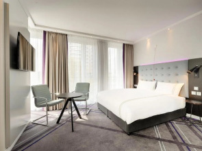 Отель Premier Inn Berlin Alexanderplatz