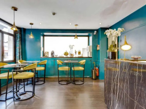 Hotel Carladez Cambronne