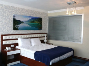 Business Grand Hotel