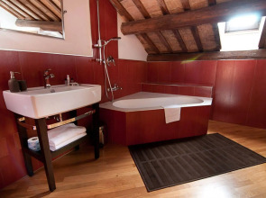 St. Peter' Six Rooms & Suites