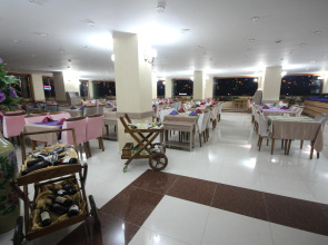 Grand Corner Hotel - Boutique Class