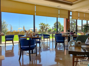 Gran Hotel Atlantis Bahia Real G.L.