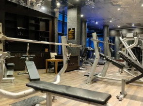 Dobedan World Palace