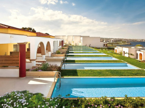 Kresten Royal Euphoria Resort