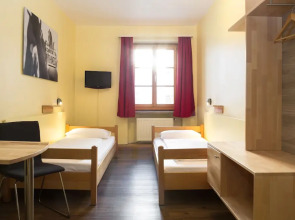 Euro Youth Hotel