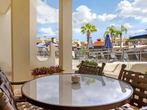 Royal Sunset Beach Club