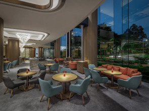 New World Millennium Hong Kong Hotel