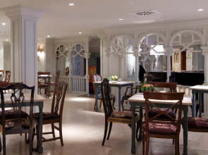 Hotel Rice Reyes Católicos