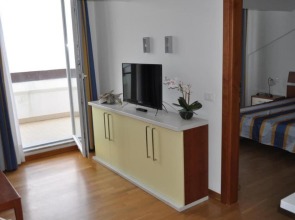 Frontline B - 5A - M2 - Near To The Sea