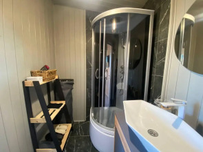 Happy Tree Camp (Хэппи Три Кемп)