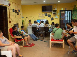 Joyfor Backpackers Hostel