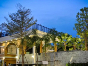 Отель Kudos Parc Pattaya