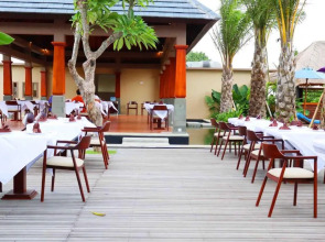 The Grand Villandra Resort