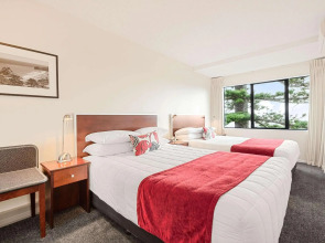 The Parnell Hotel & Conference Centre