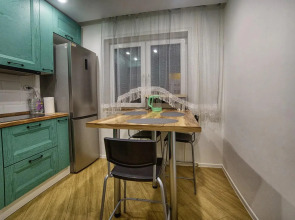 Апартаменты на улице Октябрьской Революции 40