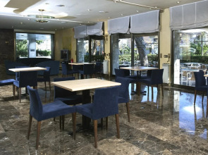 Отель Ciudad de Castelldefels