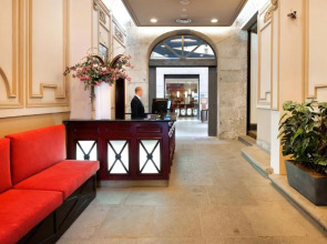 Catalonia Puerta del Sol