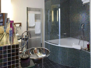 Hotel Le Café de Paris