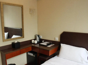 Oriental Lander Hotel