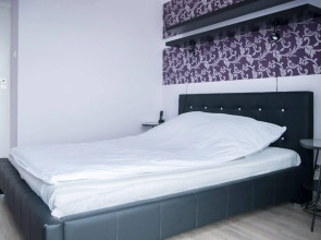 Platinum Towers Country 2 Country