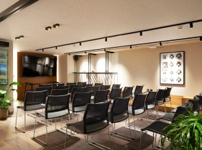 Отель Teight Hotel