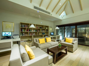 Отель The Shore at Katathani