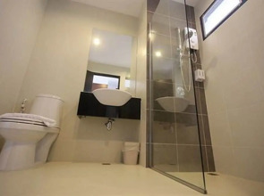 BS Premier Airport Hotel