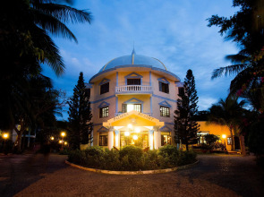 Palmira Beach Resort & Spa