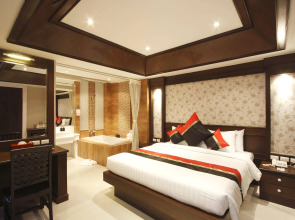 Отель Rayaburi Hotel Patong