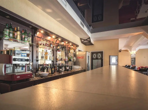 Отель «Ареда»