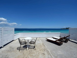 Antigoni Seaside Resort