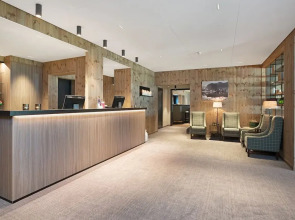 Отель Grand Skei