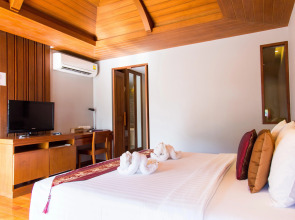 Курорт Maehaad Bay