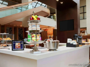 Hilton Miami Airport Blue Lagoon