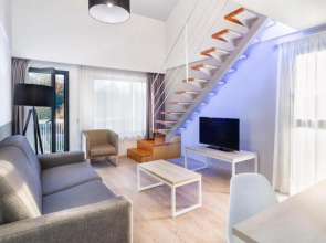 B&B Donostia San Sebastián Aeropuerto Hotel 