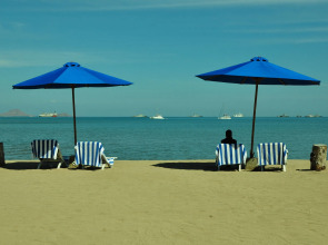 Puri Sari Beach Hotel