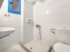 Stratos Studios & Apartments