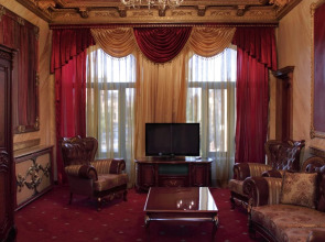 Alexandrapol Palace Hotel