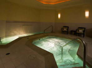 Hilton Lake Las Vegas Resort and Spa