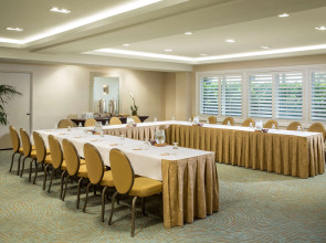 The Palms Hotel & Spa