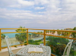 Eona Beach Resort by Greek Pride 