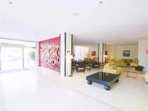 azuLine Hotel Pacific