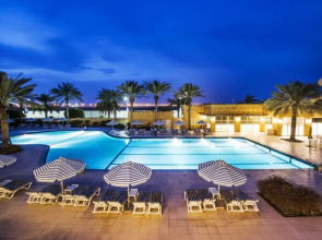 Al Hamra Residences Hotel Apartment